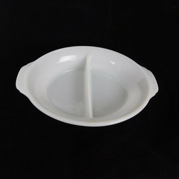 Vintage Fire-King Divided Oval Serving Casserole Baking Dish Milk Glass #468 - Picture 1 of 10